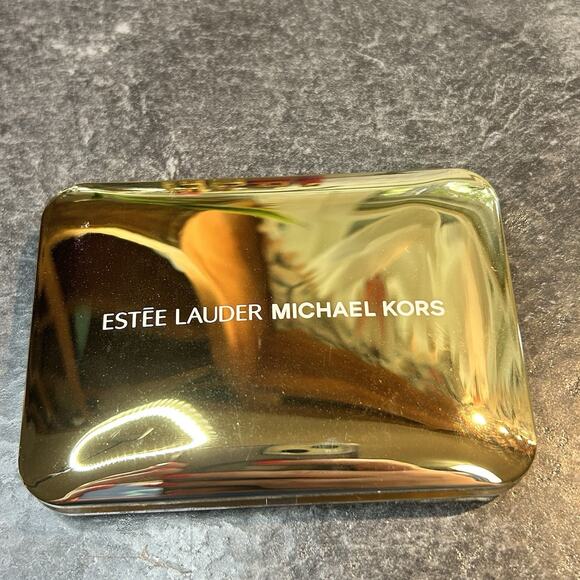 Estee Lauder x Michael Kors Blush Palette & Makeup 8 Pc Gift Set - Picture 6 of 16